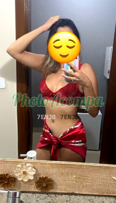 Bruna Alves, acompanhante em Três Lagoas
