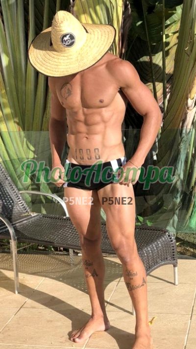 Josias, garoto de programa em Salvador