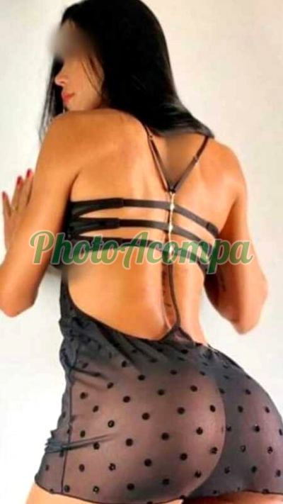 Kelly, acompanhante em Niterói