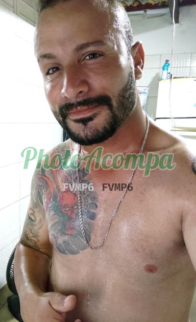 Ricardo, garoto de programa em Praia Grande