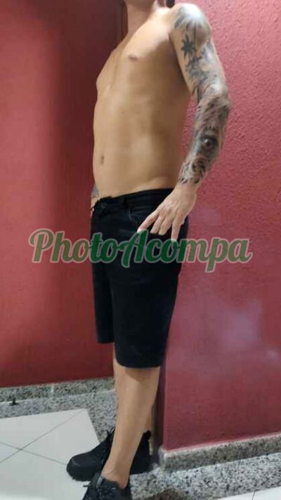 Príncipe, garoto de programa em Copacabana (RJ)