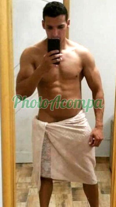 Brandão Gogo, garoto de programa em Curitiba