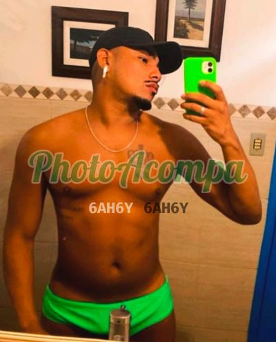 Cauan, garoto de programa em Niterói