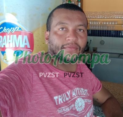 Emerson de Souza, garoto de programa em Petrópolis