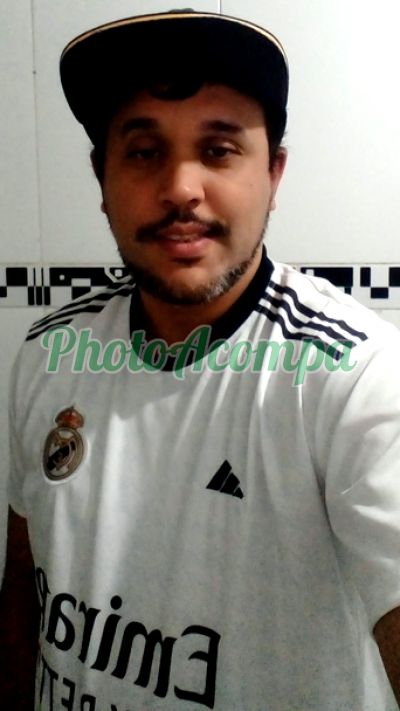 Edu, garoto de programa no Butantã (SP)
