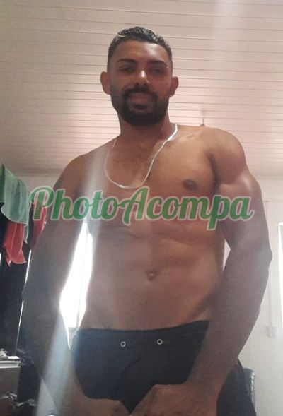 Rafael, garoto de programa em Itaquaquecetuba