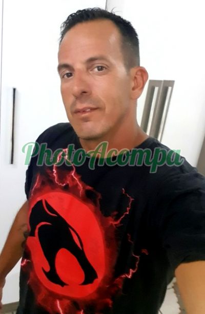 Leonardo Sartori, garoto de programa em Praia Grande