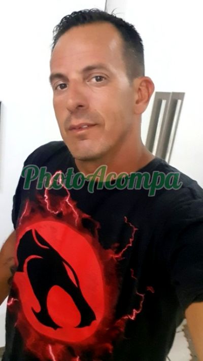 Leonardo Sartori, garoto de programa em Praia Grande