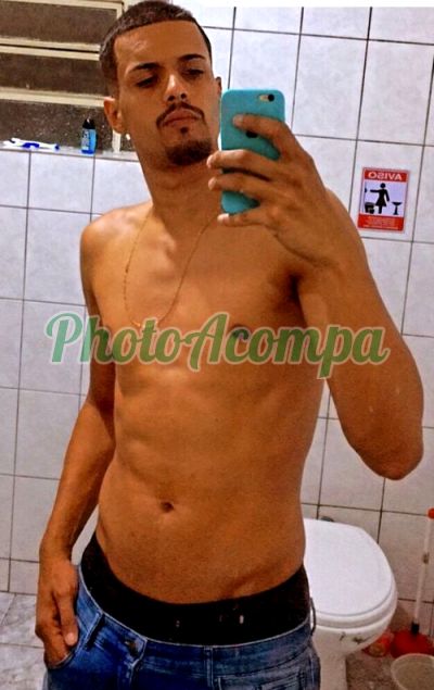 Mineiro, garoto de programa em Santos