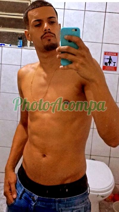 Mineiro, garoto de programa em Santos