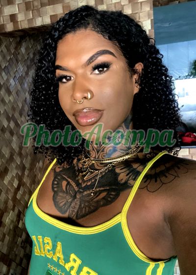 Ayla (21) 97895-0422, travesti em Nova Iguaçu