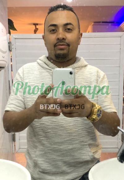 Dénis, garoto de programa em Belford Roxo