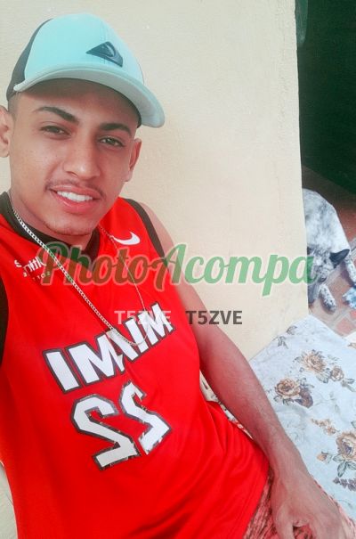 Kidi Banana, garoto de programa em Taubaté