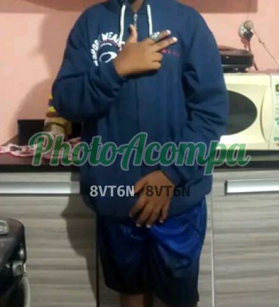 Lucas, garoto de programa em Poá