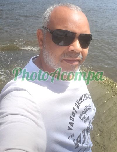 Sandro Silva, garoto de programa em Santana (SP)
