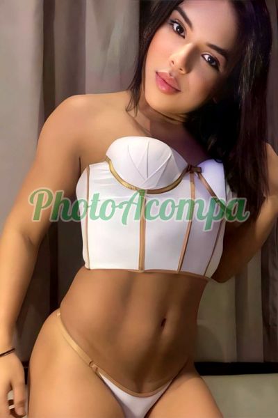 Isabella, transex em Santa Cecília (SP)
