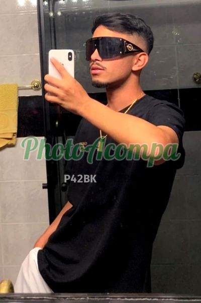 Bertinelly, garoto de programa em São Paulo