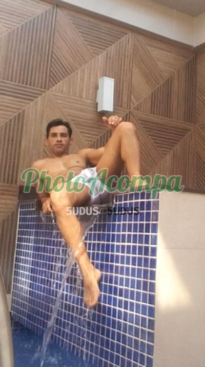 Wathson Oliveira, garoto de programa em Jandira