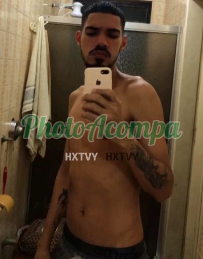 Rafhael Azevedo, garoto de programa em Esteio
