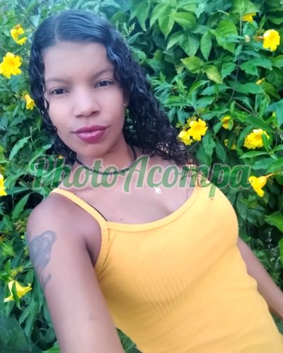 India, acompanhante em Votorantim