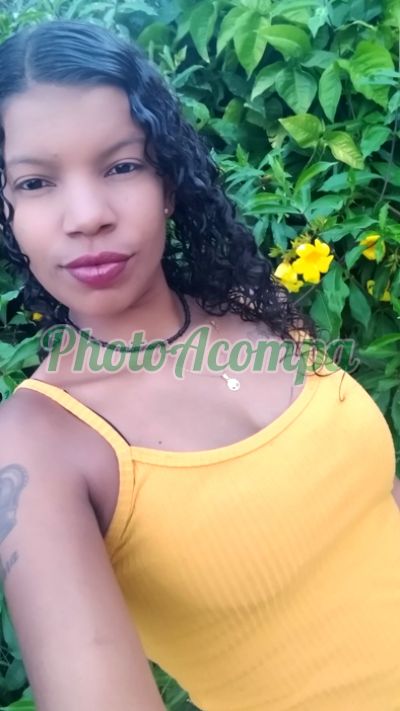India, acompanhante em Votorantim