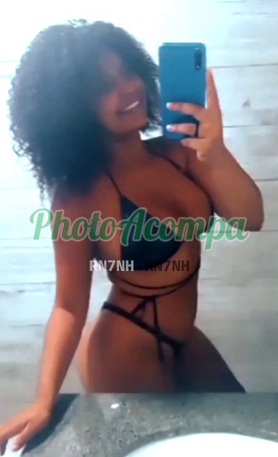 Bombom, escort no Recreio dos Bandeirantes (RJ)