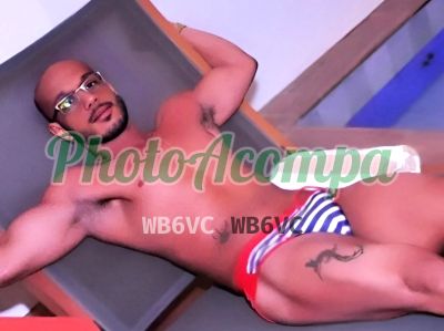 Mahmoud Abdelaziz (21) 98238-9473, garoto de programa no Centro (RJ)