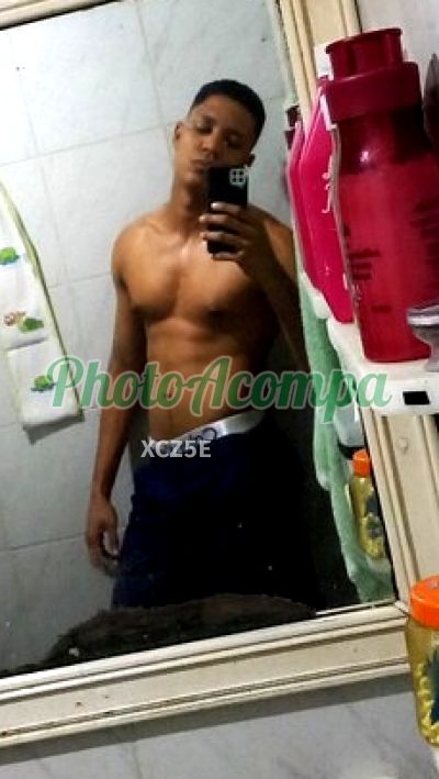 Silva, garoto de programa no Centro (RJ)