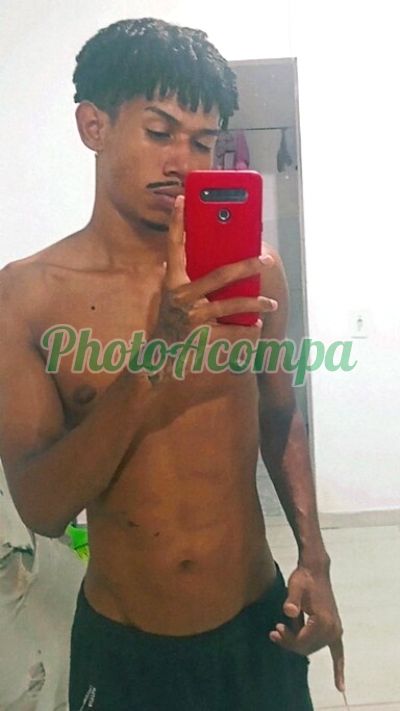 Eric, garoto de programa na Zona Sul (RJ)