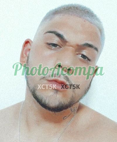 Alejandro, garoto de programa em Copacabana (RJ)