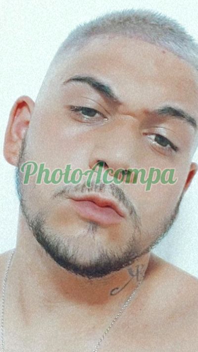 Alejandro, garoto de programa em Copacabana (RJ)