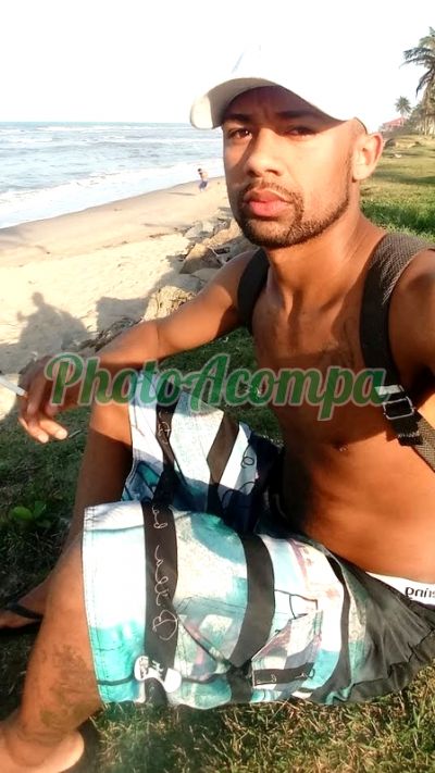 Roberto, garoto de programa em São Paulo
