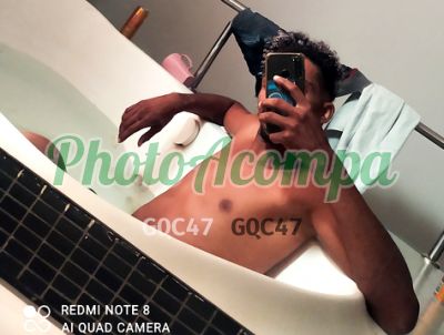Theo, garoto de programa em Petrolina