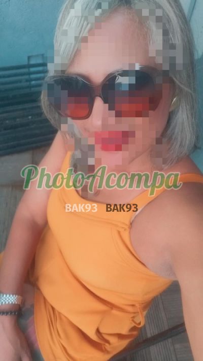 Loira, garota de programa em São Paulo