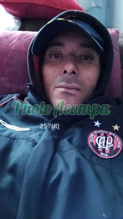 Alex, garoto de programa em Cajuru (Curitiba)