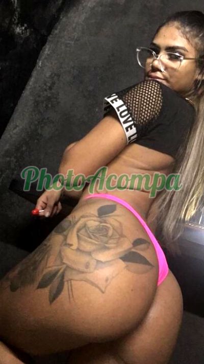 Yasmin, Escort em Alvorada