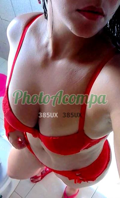 Renata, garota de programa em Santana de Parnaíba