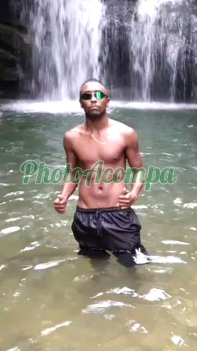 David, garoto de programa em São Vicente