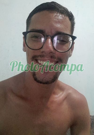 Félix, garoto de programa no Centro (RJ)