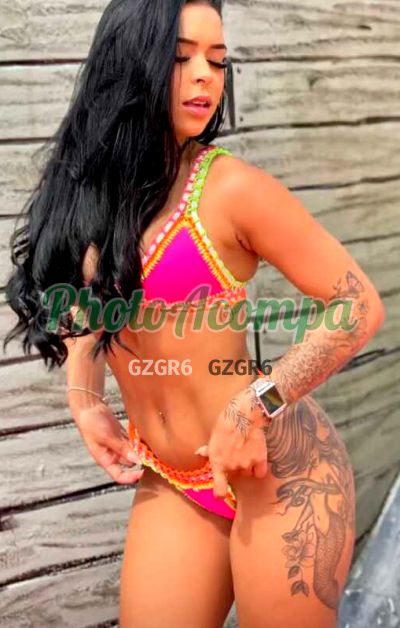 Júlia, garota de programa em Santos