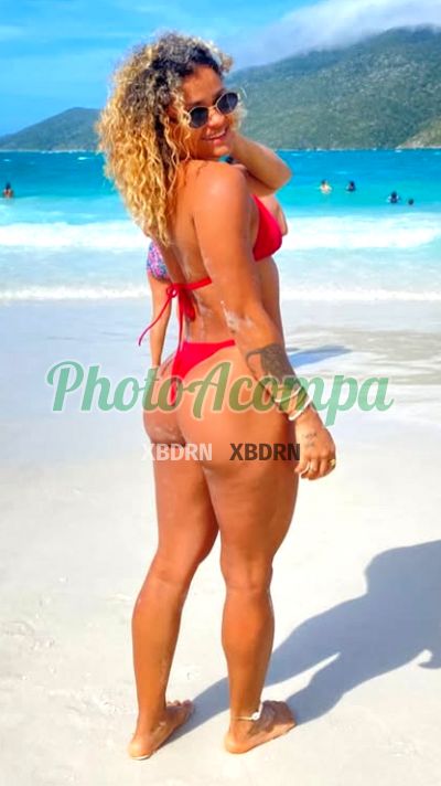 Babi Vasconcelos, escort em São Vicente