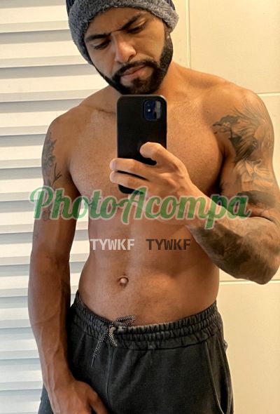 Henrique, garoto de programa em São Paulo