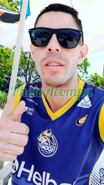 Juliano, garoto de programa em São Paulo