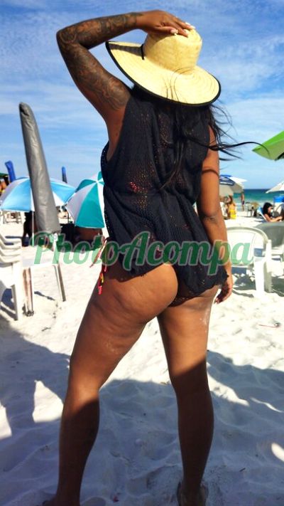 Rafaelly, Acompanhante em Lavras