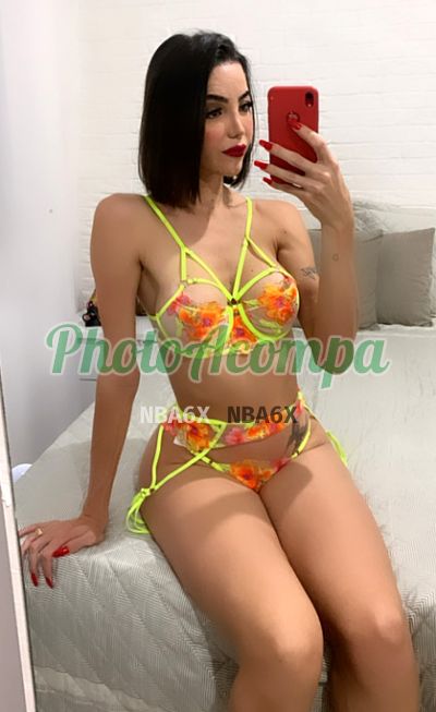 Jenni, travesti em São Paulo