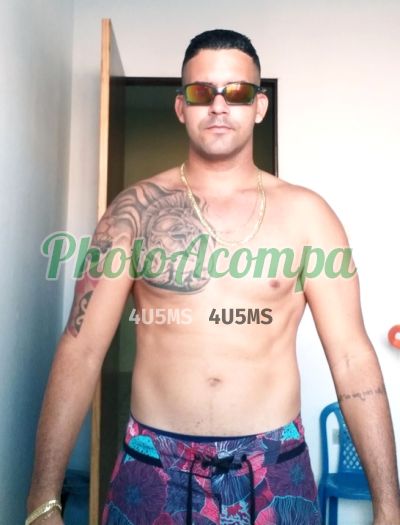 Rodrigo Melo, garoto de programa em Recife
