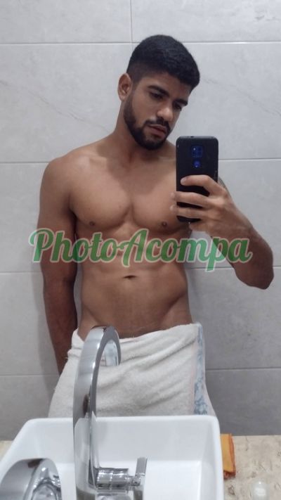 Fernando, garoto de programa em São Paulo