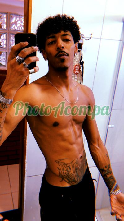Matheus, garoto de programa na Zona Oeste (SP)