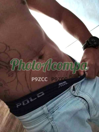 Oscar Oliveira, garoto de programa em Osasco