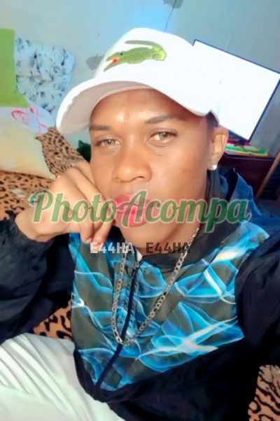 Mateus, garoto de programa em Votorantim